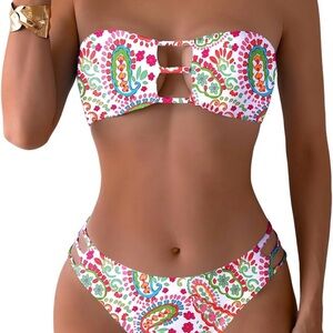 Chic Strapless Paisley Bikini